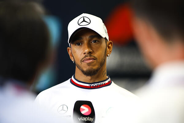 f1-hamilton-2022