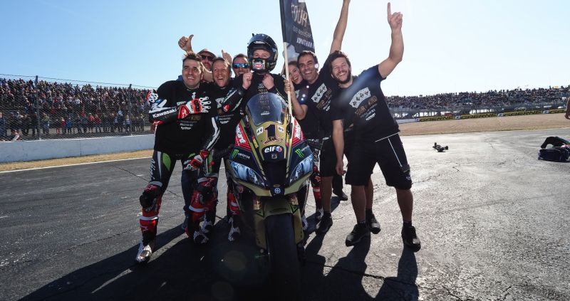 rea-wsbk-pf-1