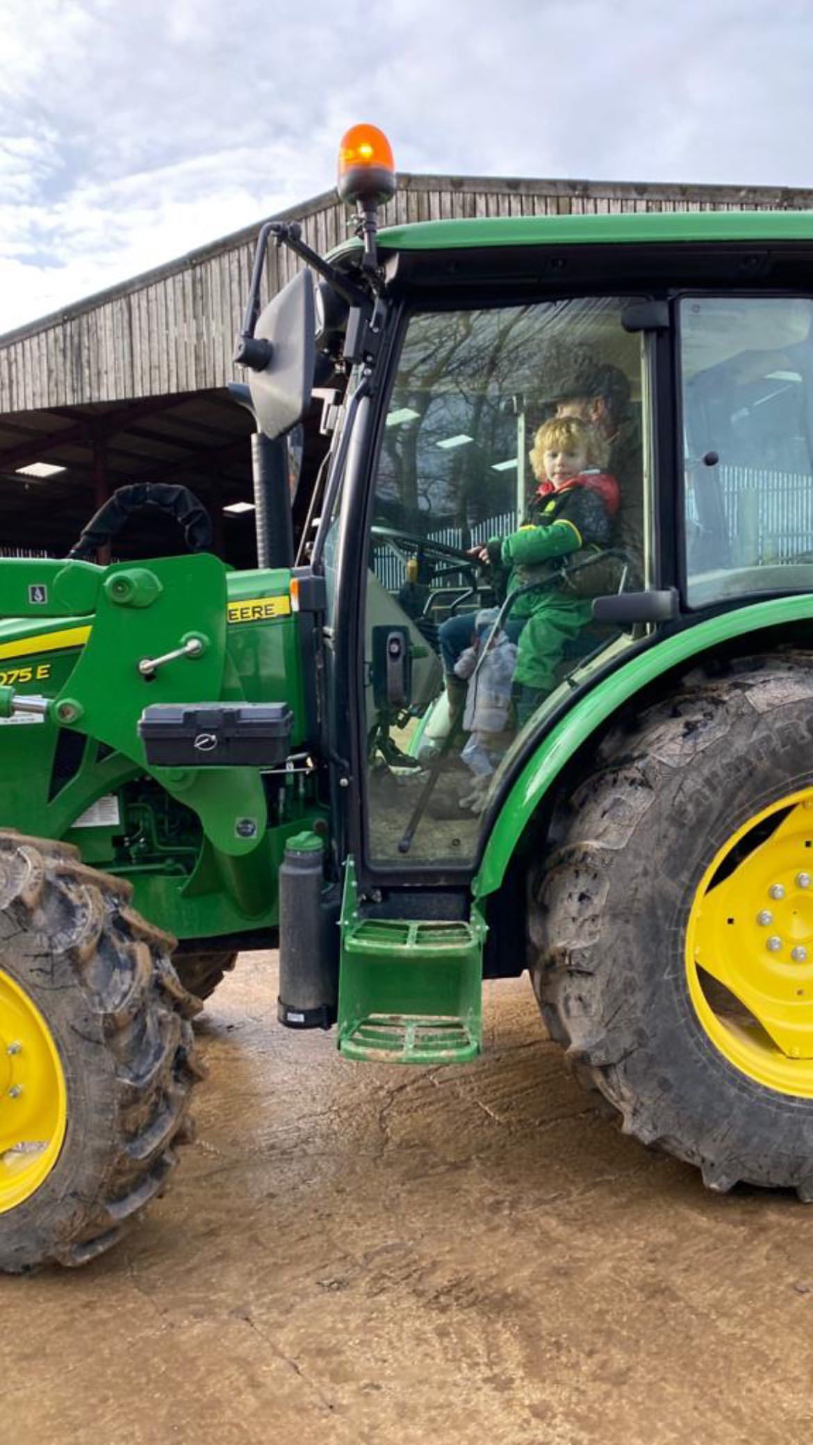 133747643_398640597870553_5406857429122289441_n