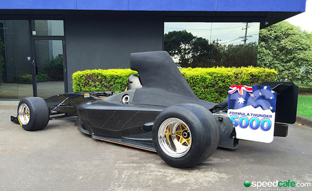 Formula-Thunder-1
