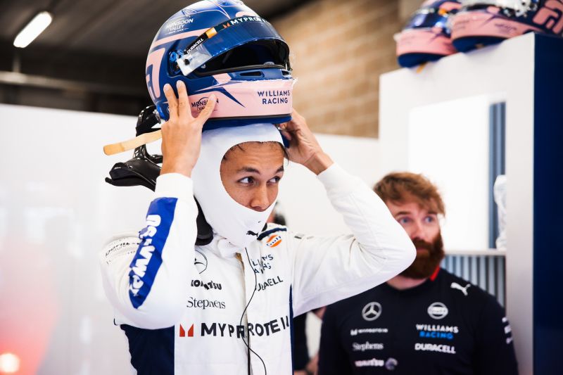 albon már a williamsre figyel