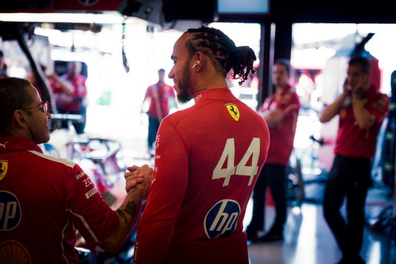 f1-hamilton-ferrari