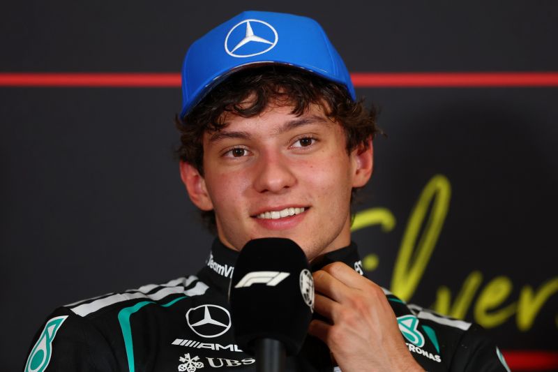 M612052_F1_Grand_Prix_of_Great_Britain_Sprint_Qualifying_resize