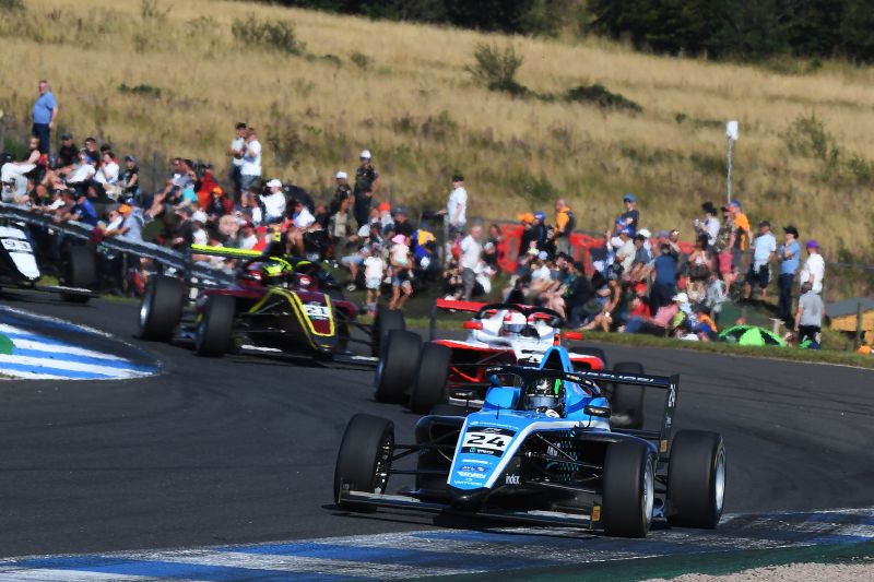 Molnar_Martin_brit_F4_Knockhill_osszefoglalo_4