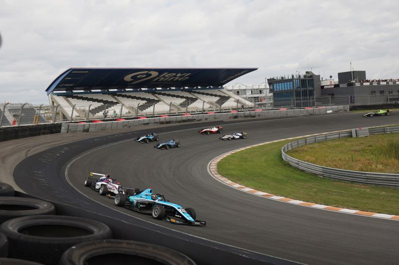 Molnar_Martin_brit_F4_Zandvoort_osszefoglalo_1