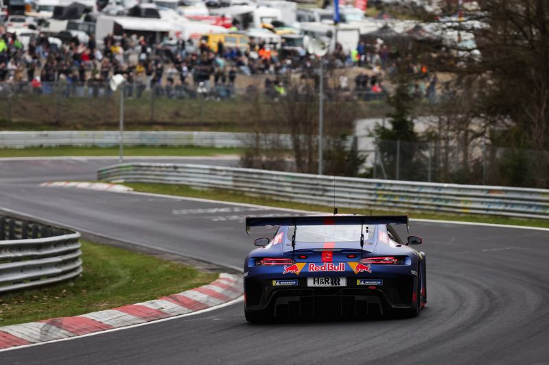 f1-verstappen-mercedes-gt3-nordschleife