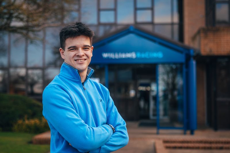 Zak OSullivan Joins the Williams Racing Driver Academy - 1