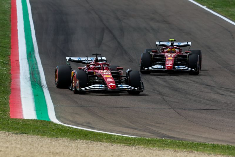 f1-ferrari-hamilton-leclerc