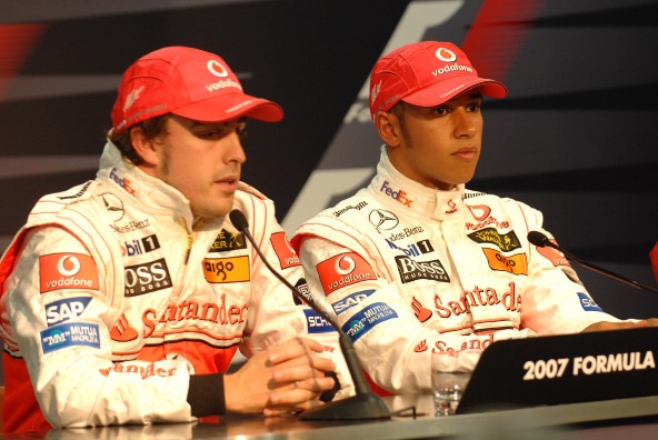 f1-hamilton-alonso-mclaren-2007