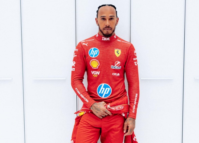 f1-hamilton-ferrari-2025