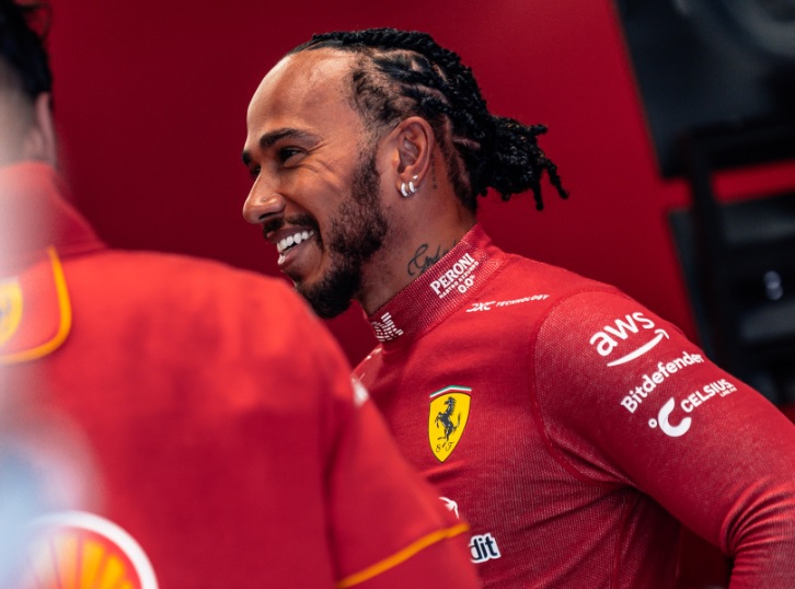 f1-hamilton-ferrari1