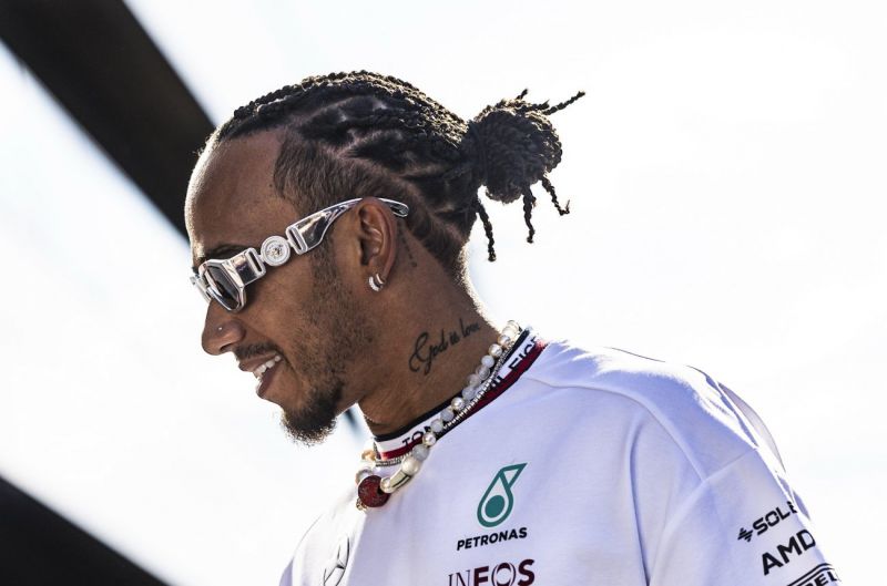 f1-hamilton_1