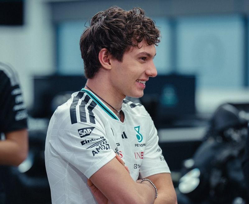 f1-mercedes-antonelli-2026