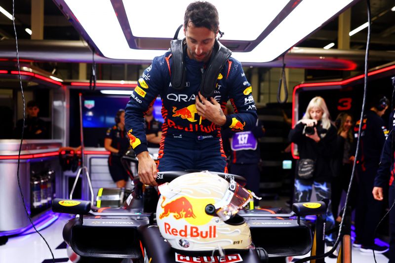 f1-ricciardo-redbull-test