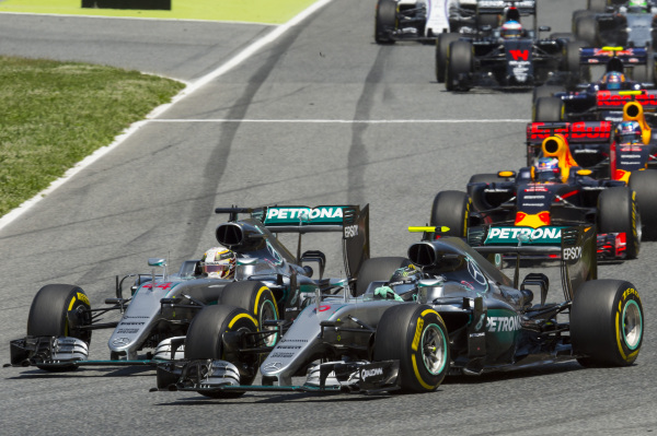 f1-rosberg-hamilton-mercedes-2016