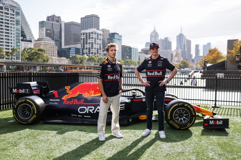 f1-verstappen-lawson-redbull-melbourne