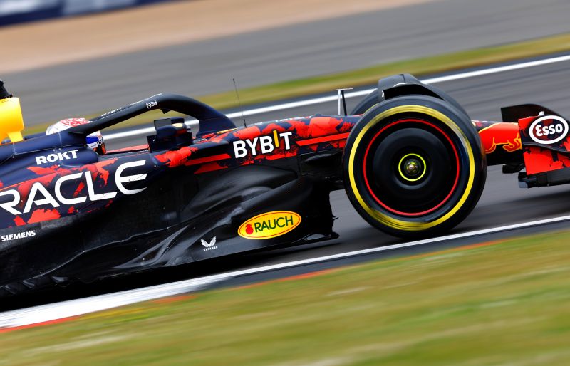 f1-verstappen-redbull-floor