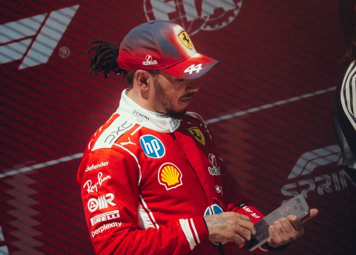 hamilton kína ferrari
