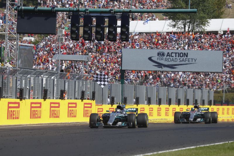bottas-hamilton-elengedes-2017