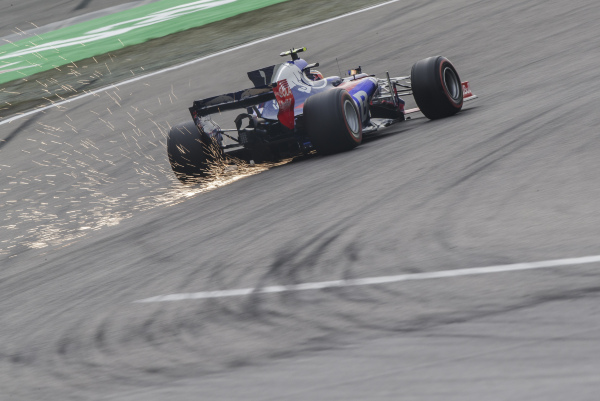 sainz-kinai-nagydij-verseny2017