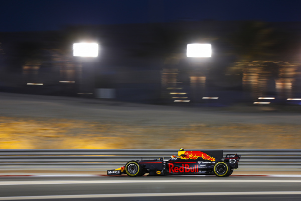 verstappen-bahrein-2017-idomero