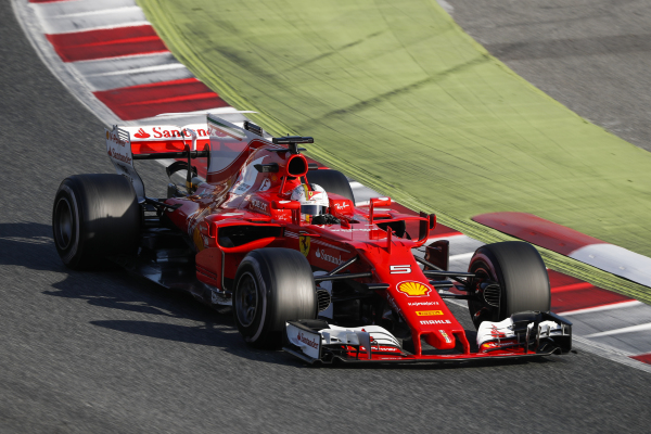 vettel-barcelona-teszt-2017_1