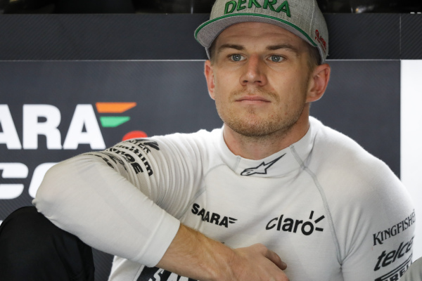 hulkenberg-japan-nagydij-boksz