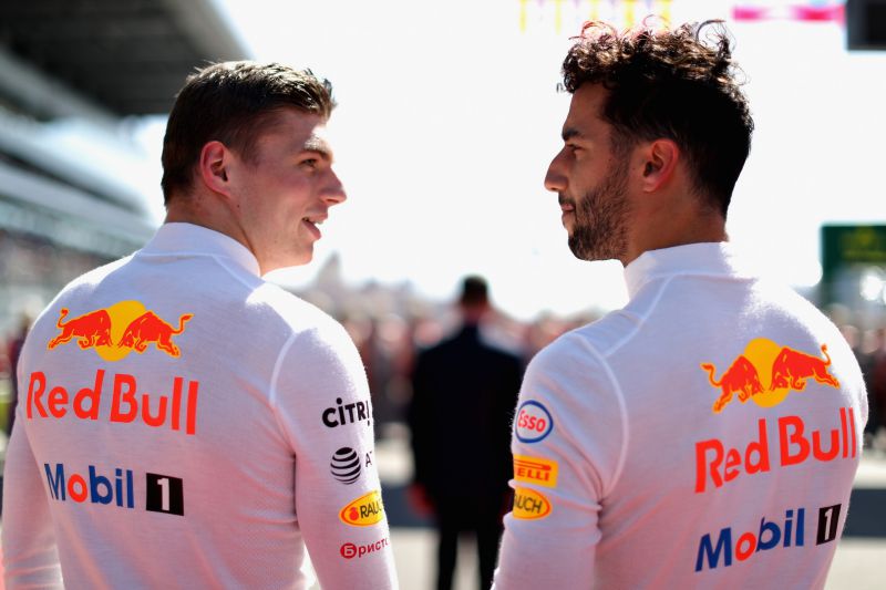 Verstappen-Ricciardo-RedBull