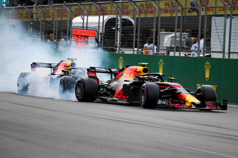 baku-ricciardo-verstappen