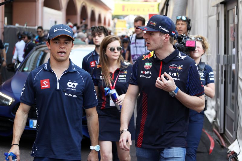 devries-verstappen-2