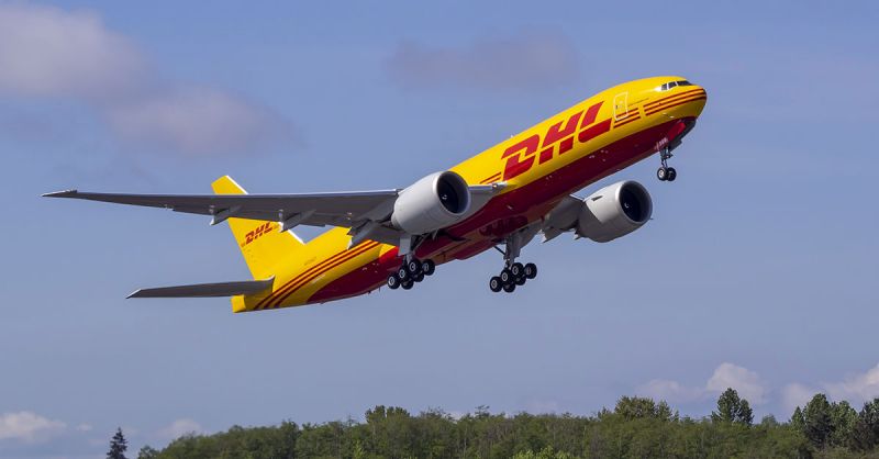 dhl-plane