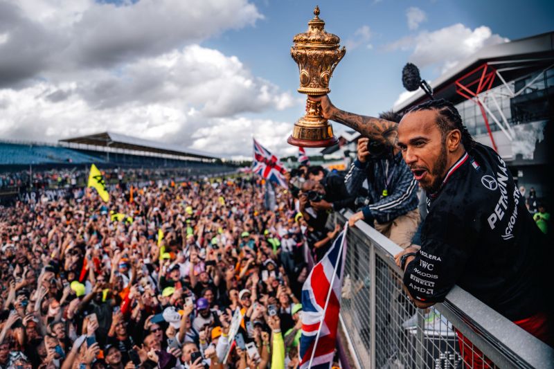 hamilton-silverstone-win-1