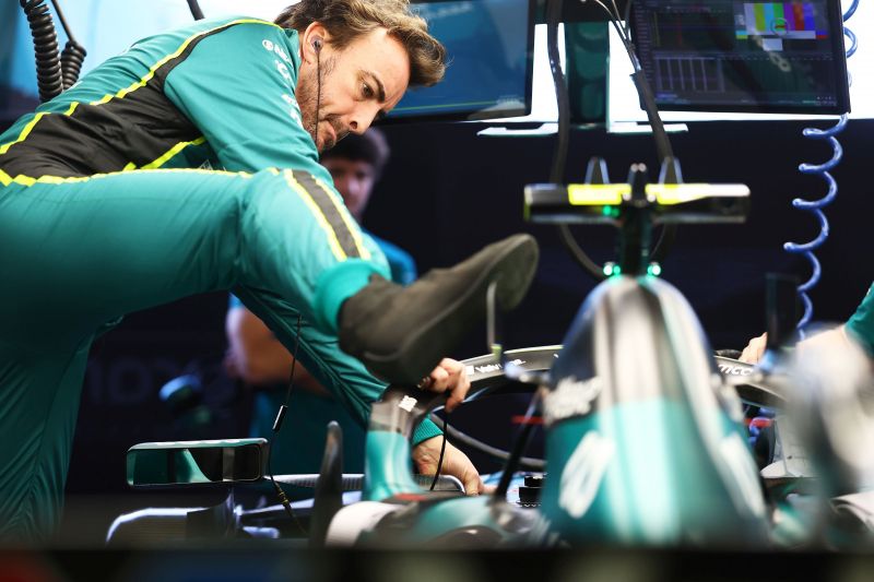 alonso-bahrain-test-1