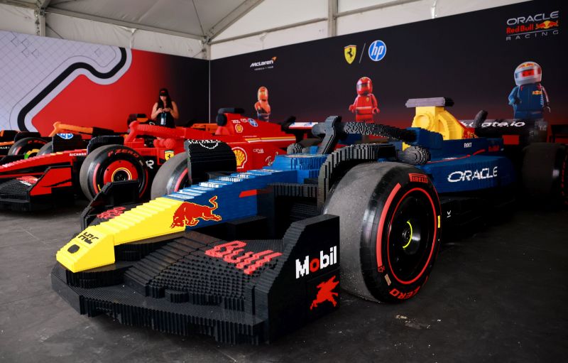f1-lego-1