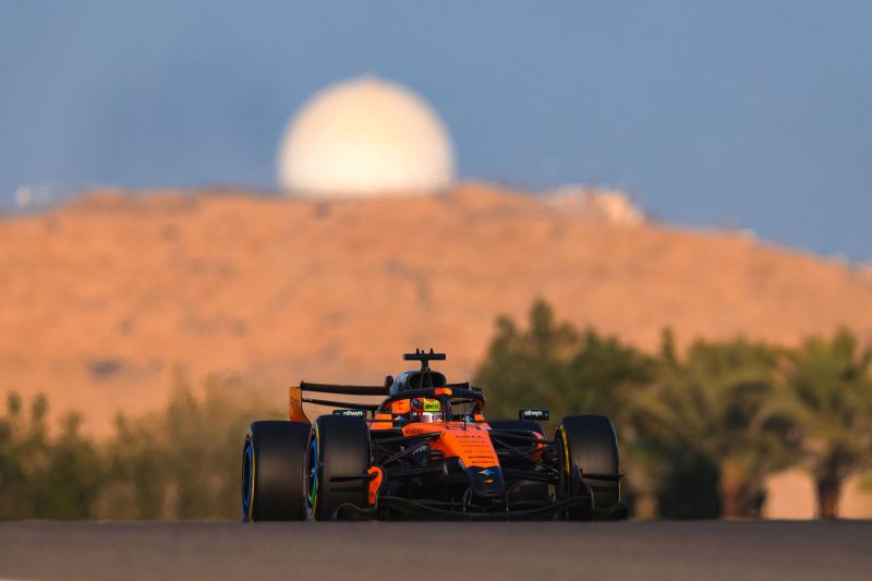 piastri-bahrain-test-2