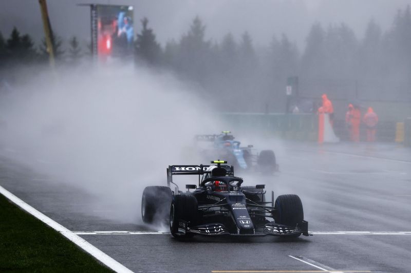 spa-rain-2