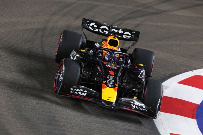 verstappen-singapore-1