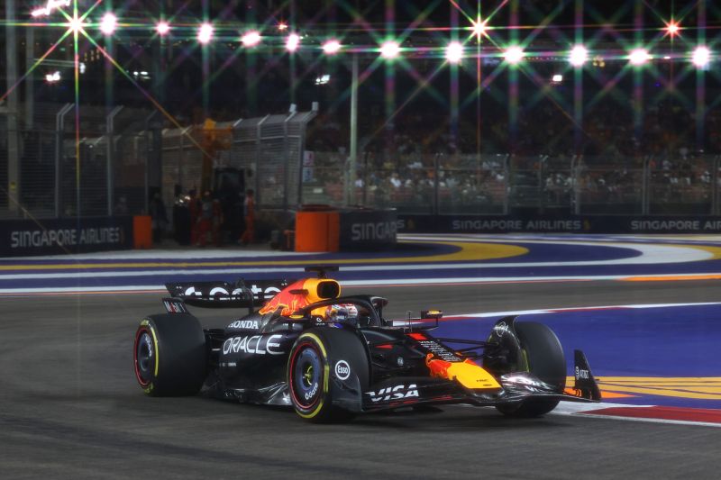 verstappen-singapore-3
