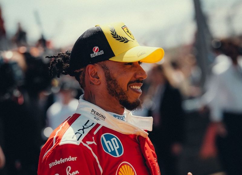 hamilton-silverstone-1