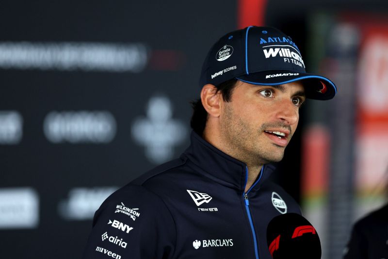 sainz-press