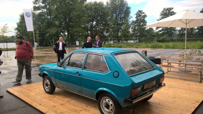 WP_20170616_09_44_18_Pro