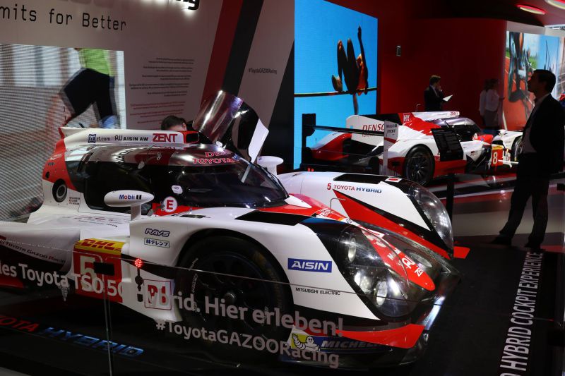 pf-genf-toyota-3