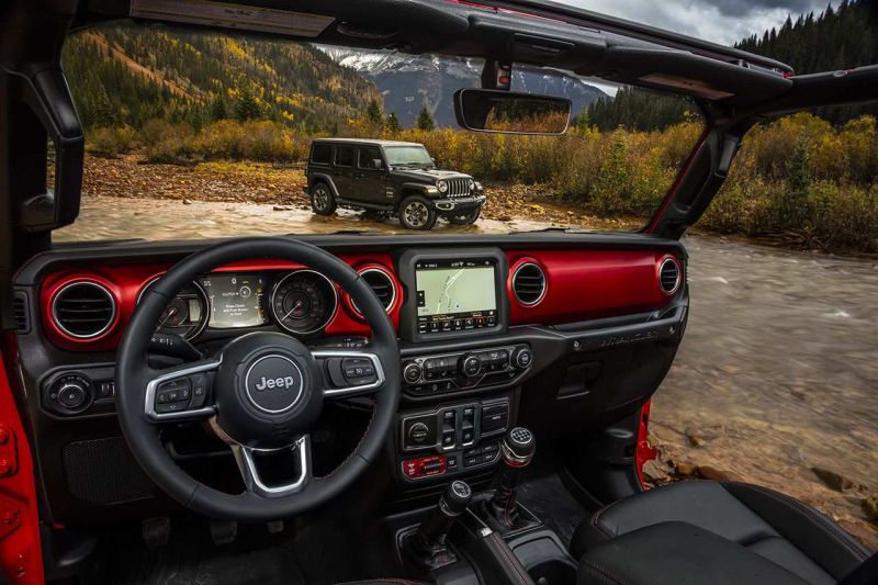 171108_Jeep_Nuova-Wrangler_02