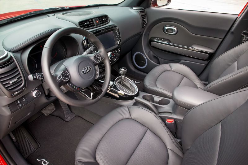 2014-kia-soul-dash-viewjpg