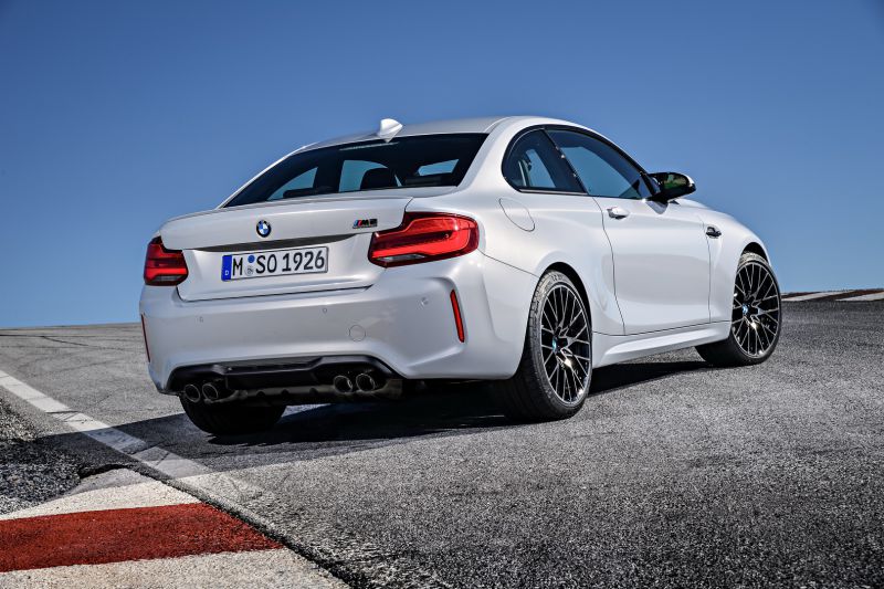 P90298670_highRes_the-new-bmw-m2-compe_resize