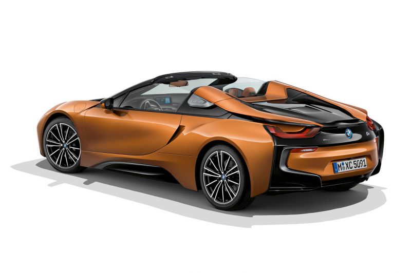 P90306437_highRes_bmw-i8-roadster-with_resize