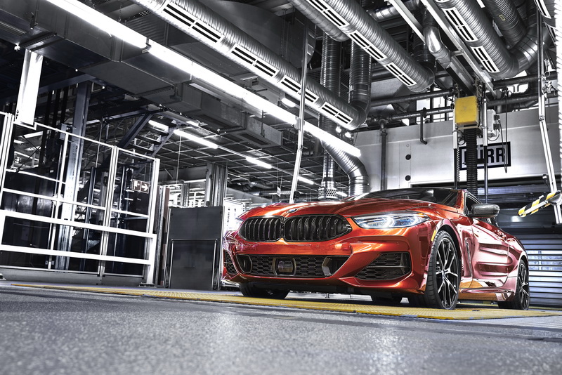 P90312704_highRes_the-new-bmw-8-series_resize