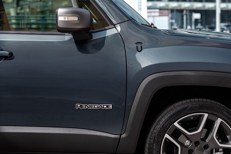 191003_Jeep_Renegade-MY2020_02