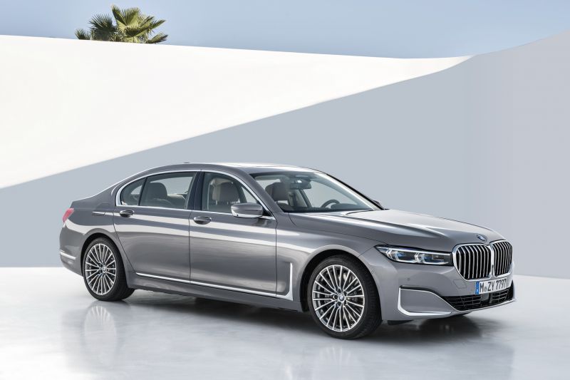 P90333084_highRes_the-new-bmw-7-series_resize