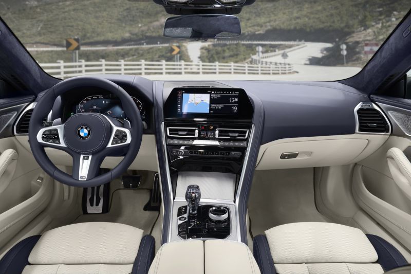 P90351026_highRes_the-new-bmw-8-series_resize